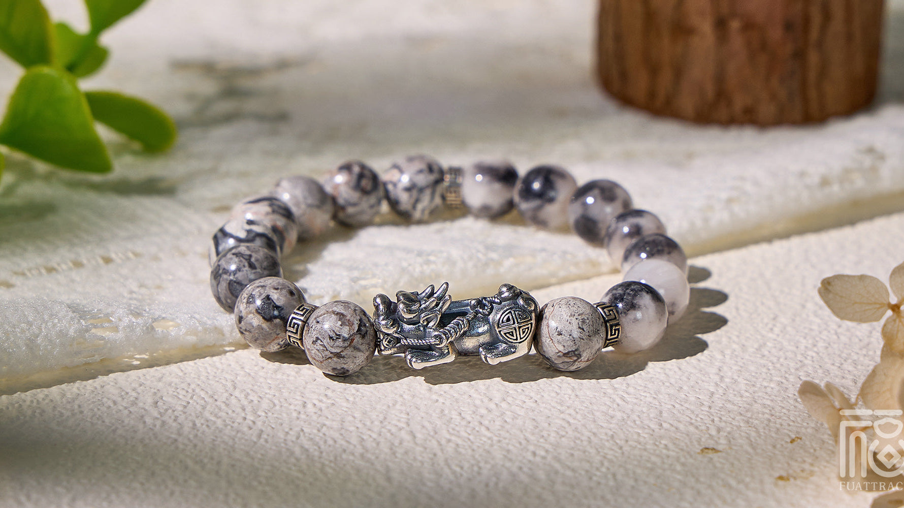 Pixiu Meaning: Wealth, Protection, Luck, and Its Enduring Role in Chinese Culture