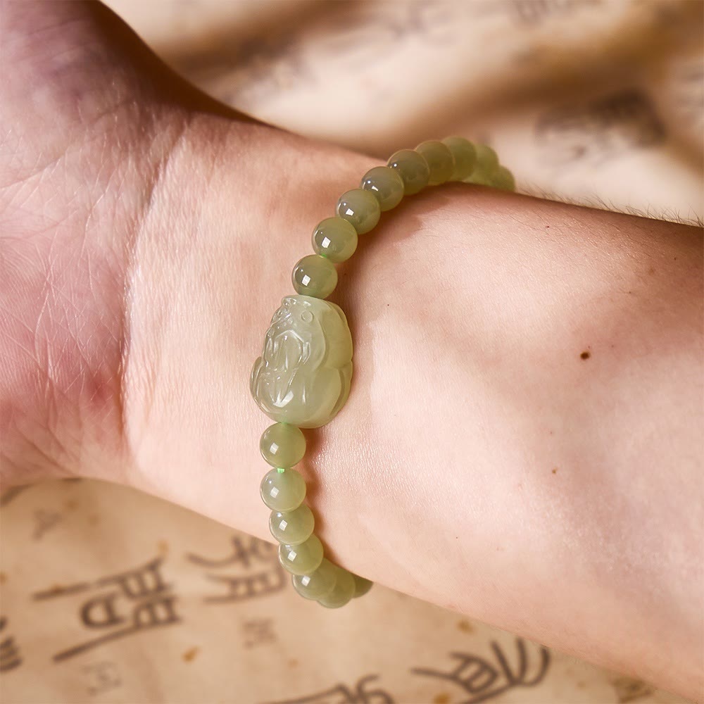 FuAttract Wealth & Energy Balance – Fortune Hetian Jade Pixiu Bracelet - image 4