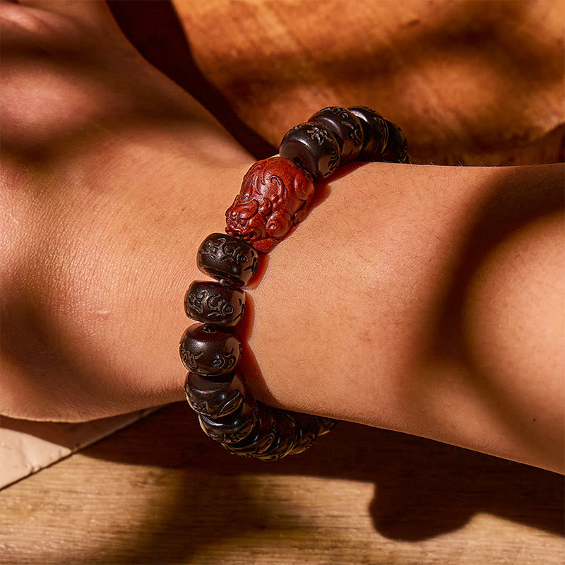FuAttract Grounding & Luck – Lightning-Struck Jujube Wood Pixiu & Six-Word Mantra Bracelet - image 6