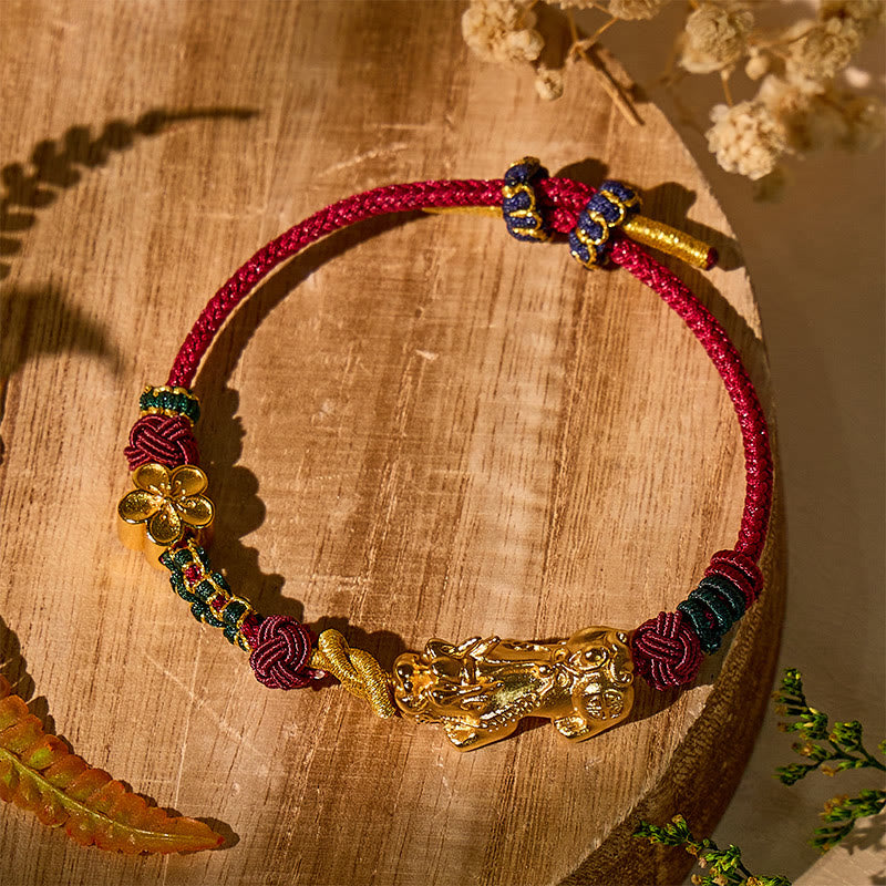 Fuattract Threads of Devotion - Pixiu Lovers Knot Cord in Red or Black - image 3